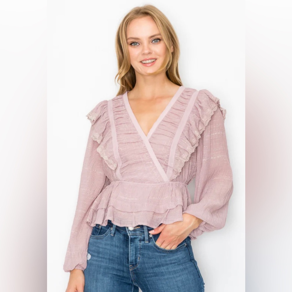 NWT Boutique Ruffle Front Blouse- Dusty Blush Color G.P.D. Brand- Small